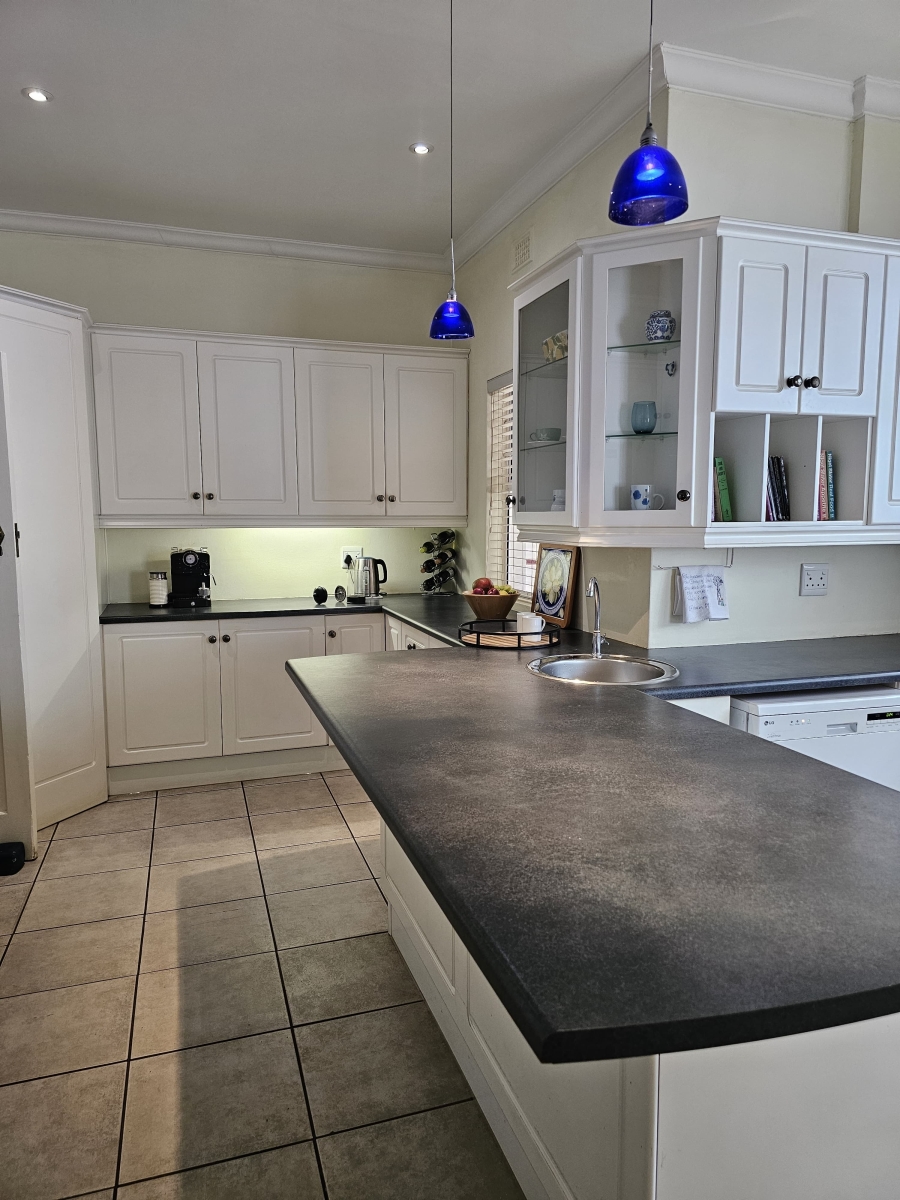 4 Bedroom Property for Sale in Vincent Eastern Cape